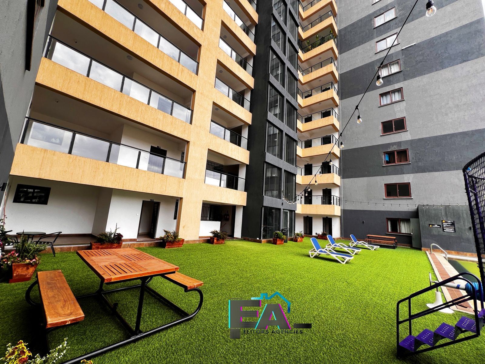 SPACIOUS MODERN 3 BEDROOM ALL ENSUITE IN WESTLANDS ALONG LANTANA ROAD WITH HEATED SWIMMING POOL