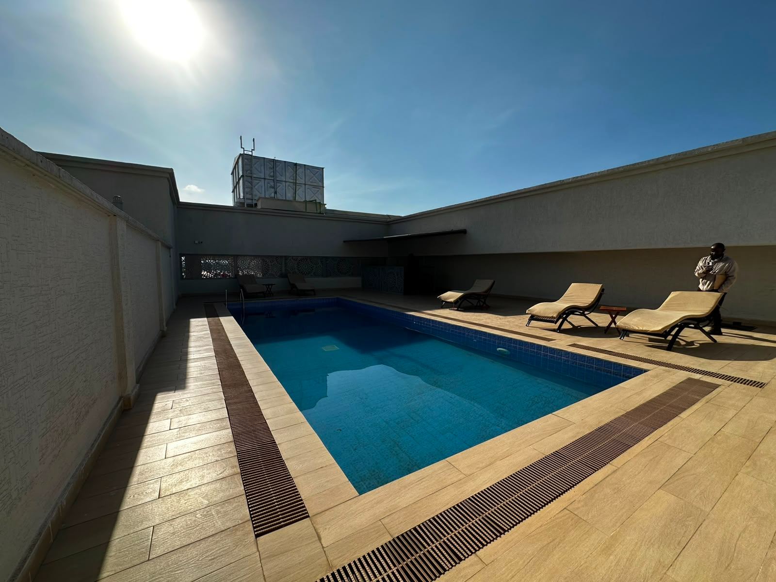 NEWLY DONE 4 BEDROOM DUPLEX FOR RENT IN WESTLANDS ALONG GENERAL MATHENGE RD WITH A ROOFTOP SWIMMING POOL