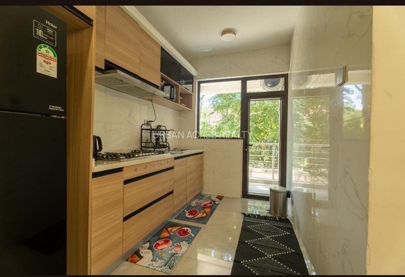 Furnished 3 Bed Apartment with En Suite in Riverside